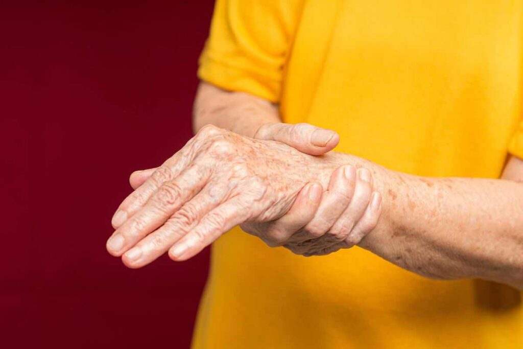 formicolio e riduzione della sensibilità: se hai questi sintomi potresti avere una malattia grave
